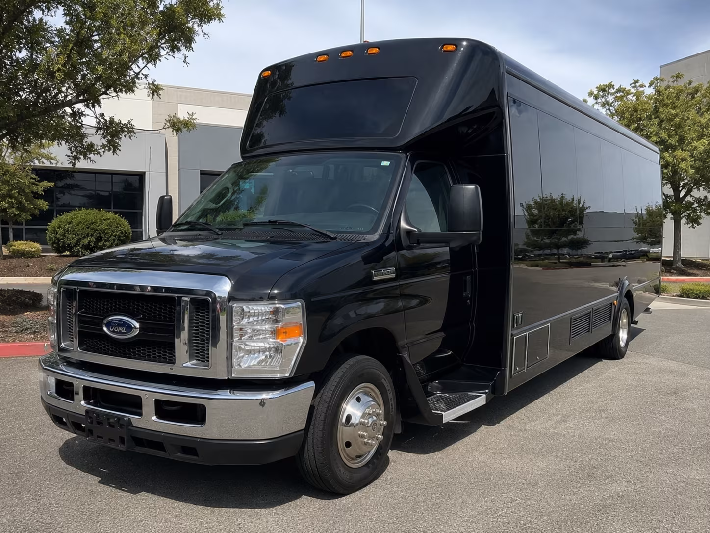 why book winery and brewery tours through bouldershuttlebusrentals com